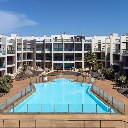 Apartment Sol Y Playa El Beachfront With Pool & Ocean Views